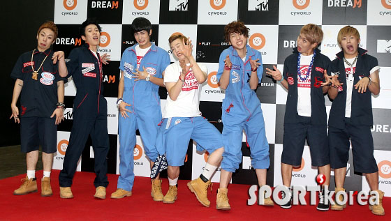 20110724_blockb_trolling_15