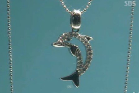 summer beach drama (3)